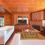Villa & Golf Retreat W Amazing Pool, By Timecooler Aroeira (Setubal)