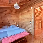 & Golf Retreat W Amazing Pool, By Timecooler * Aroeira (Setubal)