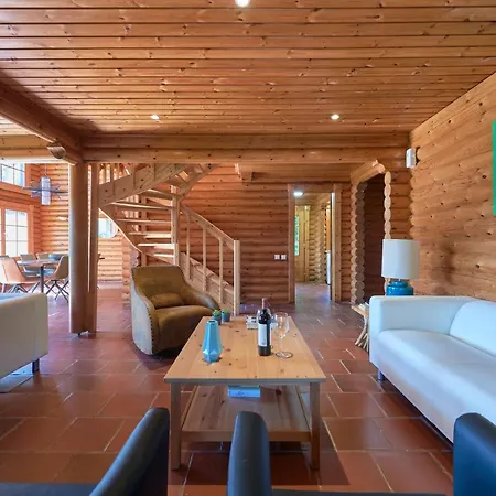 & Golf Retreat W Amazing Pool, By Timecooler