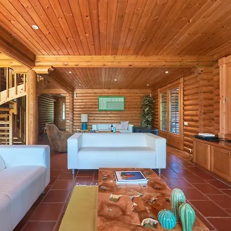& Golf Retreat W Amazing Pool, By Timecooler *