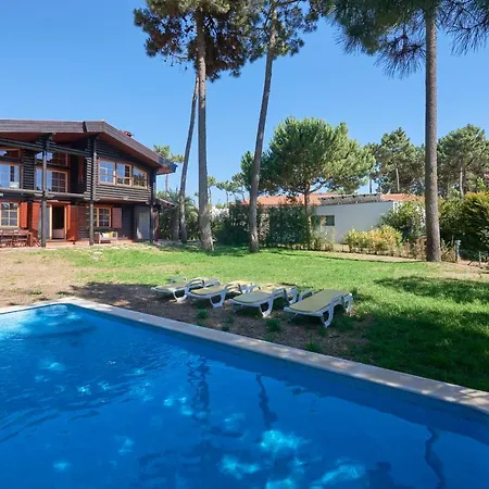 & Golf Retreat W Amazing Pool, By Timecooler Vila Aroeira (Setubal)
