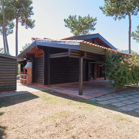 & Golf Retreat W Amazing Pool, By Timecooler Vila *